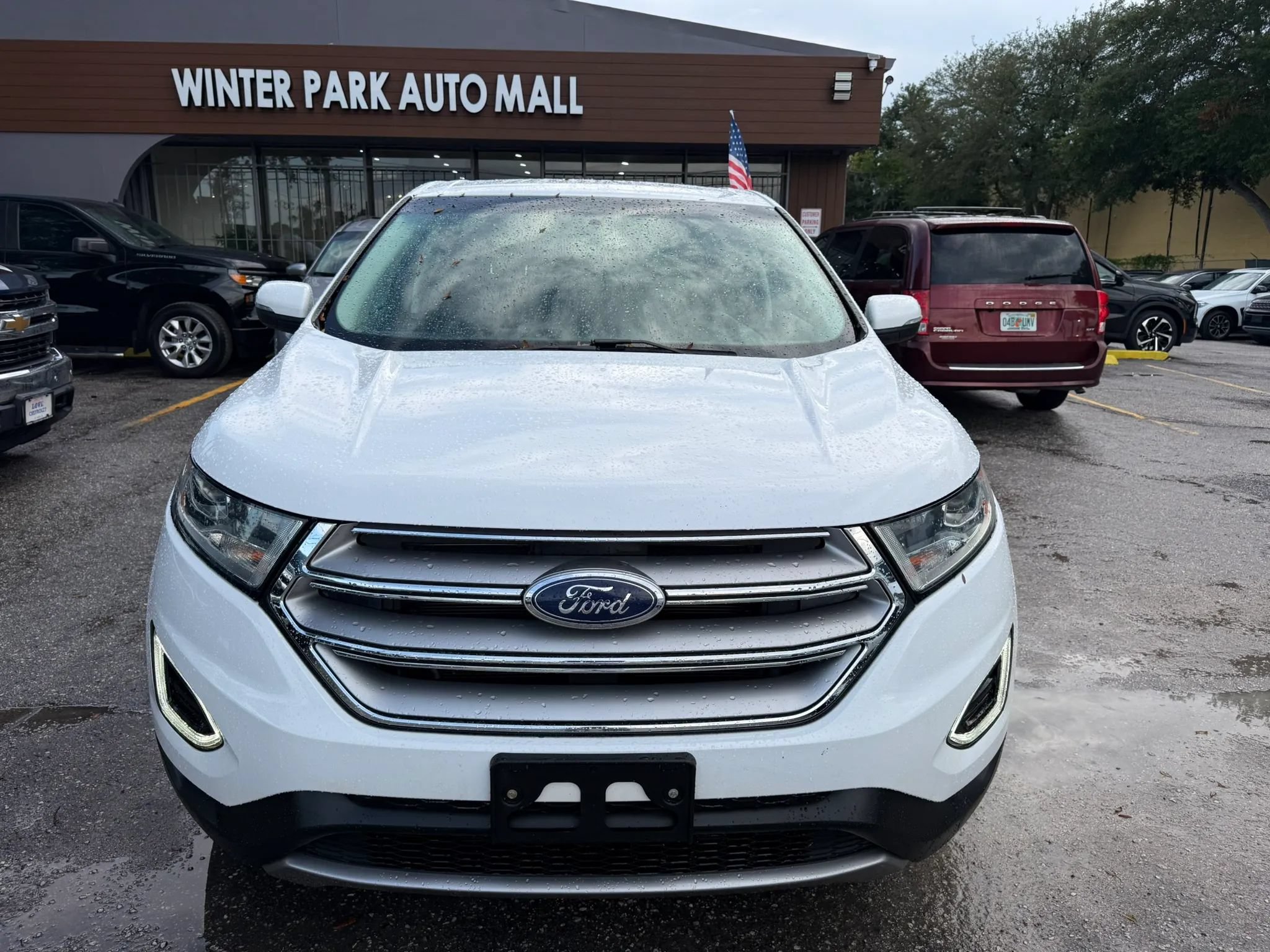 Used 2017 Ford Edge SEL AWD/4WD image 2