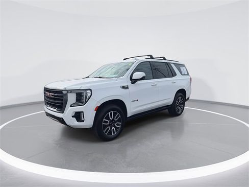 Used 2021 GMC Yukon AT4 w/ AT4 Premium Package image 4