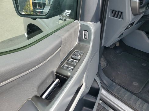 Used 2024 Ford F150 XLT w/ Mobile Office Package image 10