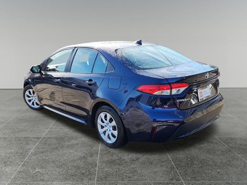 Certified 2022 Toyota Corolla LE image 5