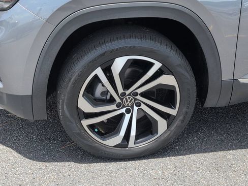 Used 2023 Volkswagen Atlas SEL AWD/4WD image 12