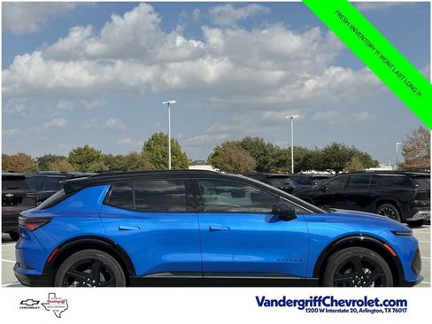 New 2026 Chevrolet Equinox EV RS FWD image 3