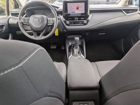 Used 2023 Toyota Corolla LE image 18
