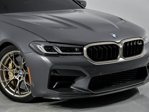 Used 2022 BMW M5 CS image 3