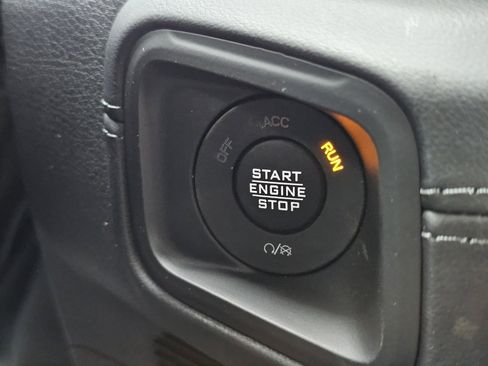 New 2026 Jeep Gladiator Mojave image 16