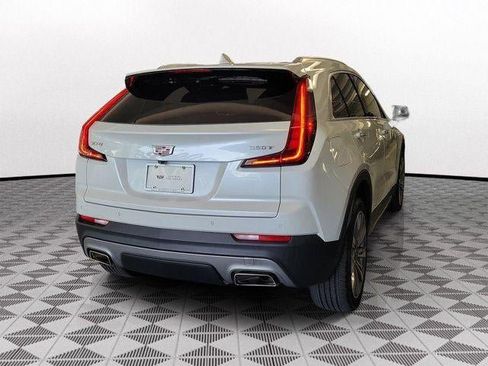 Certified 2023 Cadillac XT4 Premium Luxury FWD image 6