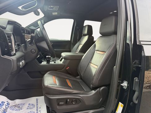 Used 2023 GMC Sierra 1500 AT4 image 9