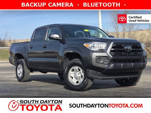 Used 2019 Toyota Tacoma SR image 1