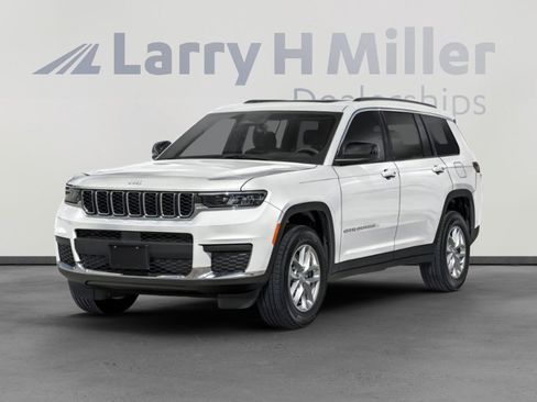 Used 2025 Jeep Grand Cherokee L Altitude image 1