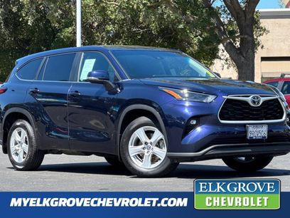 Used 2023 Toyota Highlander LE