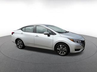 Used 2025 Nissan Versa SV FWD video 2