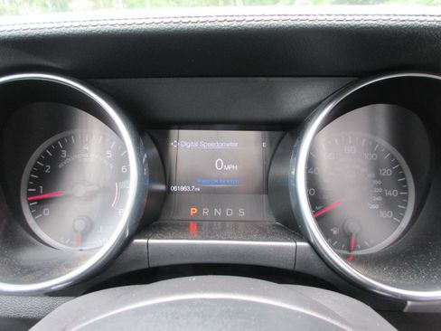 Used 2021 Ford Mustang Premium RWD image 11