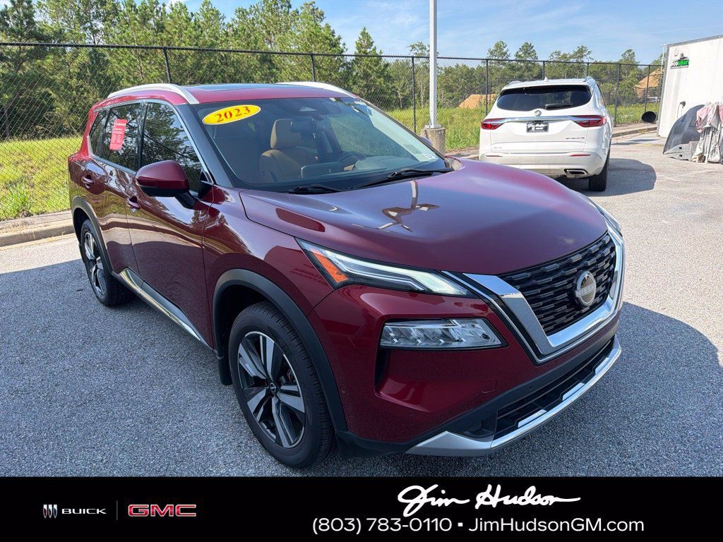 Used 2023 Nissan Rogue Platinum FWD image 5