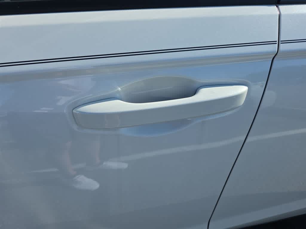 Used 2026 Honda Accord Touring image 4
