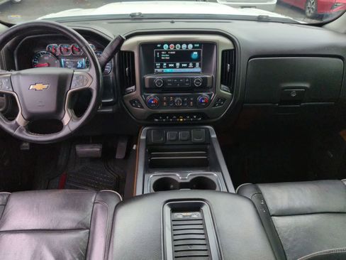 Used 2019 Chevrolet Silverado 2500 High Country w/ Duramax Plus Package image 15