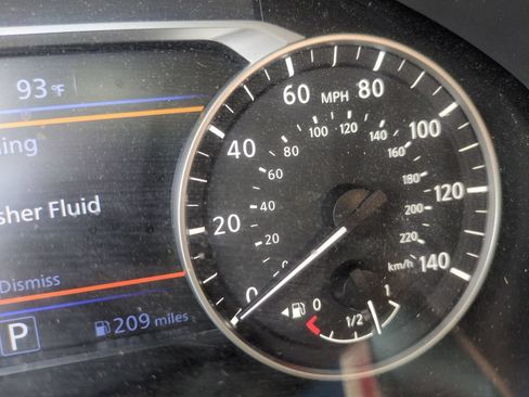 Used 2022 Nissan Altima 2.5 SR FWD image 21