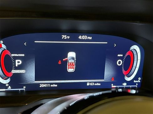 Used 2024 Nissan Pathfinder Platinum w/ Cargo Package image 35