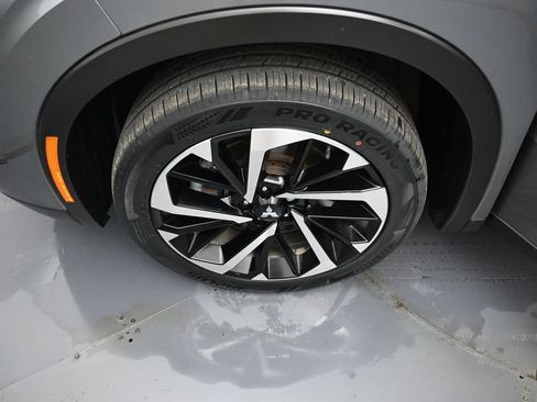 Used 2023 Mitsubishi Outlander SE FWD image 40