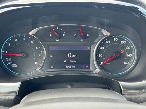 Used 2023 Chevrolet Traverse LT AWD/4WD image 33