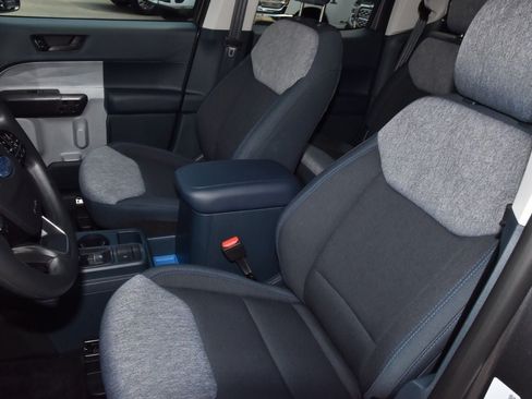 Certified 2026 Ford Maverick XLT FWD image 31