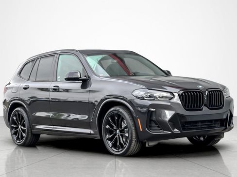 Used 2024 BMW X3 sDrive30i w/ M Sport Package image 7
