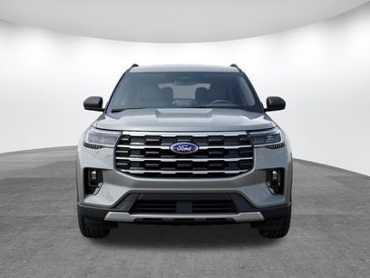 New 2027 Ford Explorer Active w/ Active Comfort Package