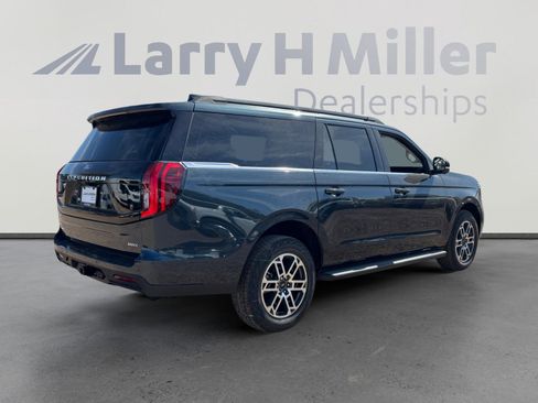 New 2026 Ford Expedition Max Active image 5