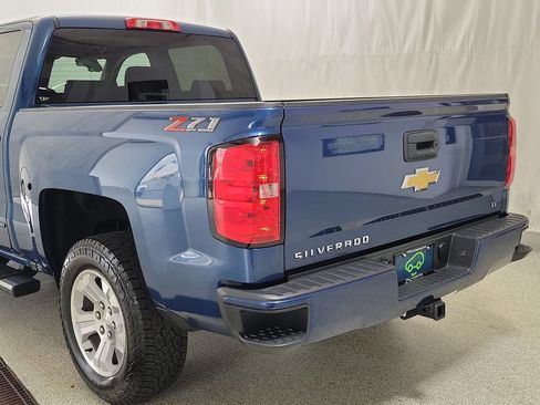 Certified 2018 Chevrolet Silverado 1500 LT w/ All Star Edition AWD/4WD image 7