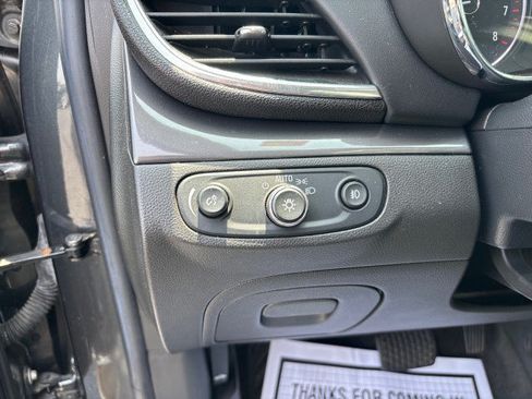 Used 2017 Buick Encore Essence FWD image 17
