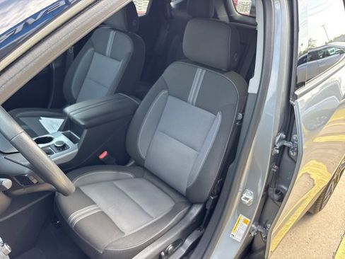 Used 2024 Chevrolet Blazer LT w/ Convenience Package FWD image 18