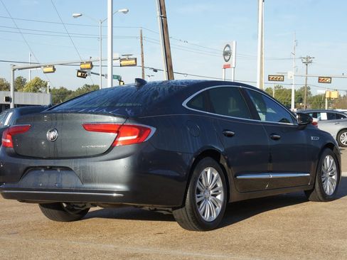 Used 2019 Buick LaCrosse Essence w/ Sun and Shade Package image 7