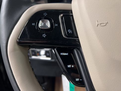 New 2026 Lincoln Corsair Grand Touring image 17