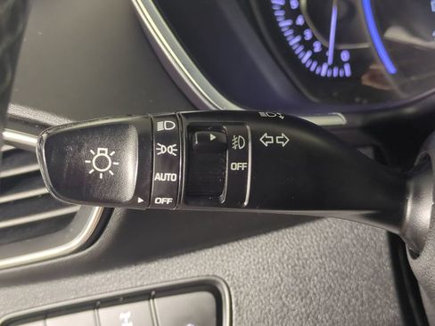 Used 2020 Hyundai Santa Fe Limited AWD/4WD image 32