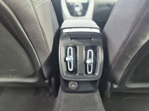 Used 2023 Polestar Polestar 2 image 22