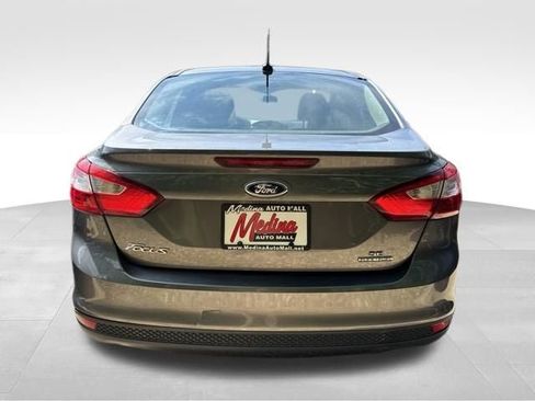 Used 2014 Ford Focus SE FWD image 6