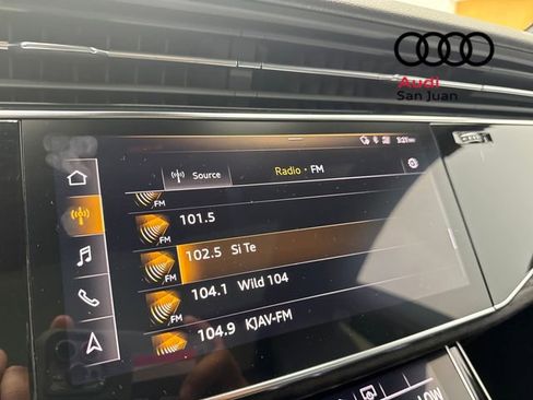 Used 2020 Audi Q8 Premium Plus w/ Premium Plus Package AWD/4WD image 19