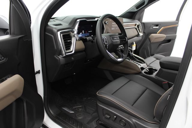 New 2026 GMC Canyon Denali AWD/4WD image 15
