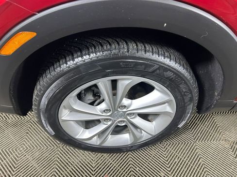 Used 2021 Buick Encore GX Preferred w/ Cold Weather Comfort Package image 11