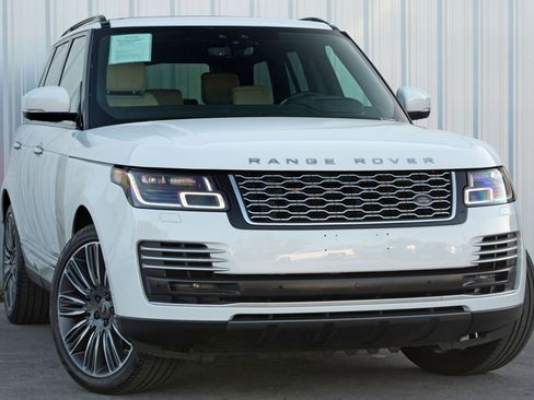Used 2020 Land Rover Range Rover Autobiography image 4