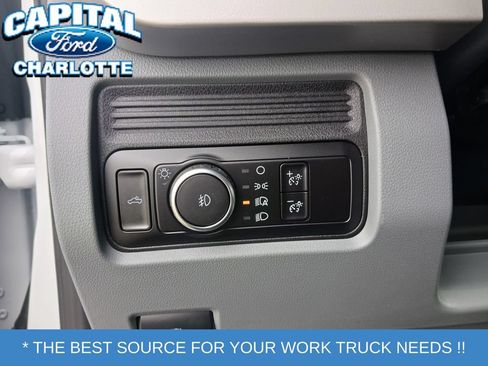 New 2026 Ford F250 XL w/ XL Chrome Package AWD/4WD image 28