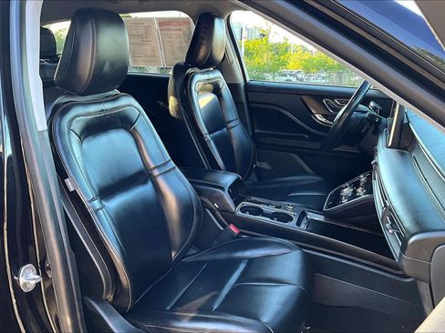 Used 2021 Lincoln Corsair FWD image 7