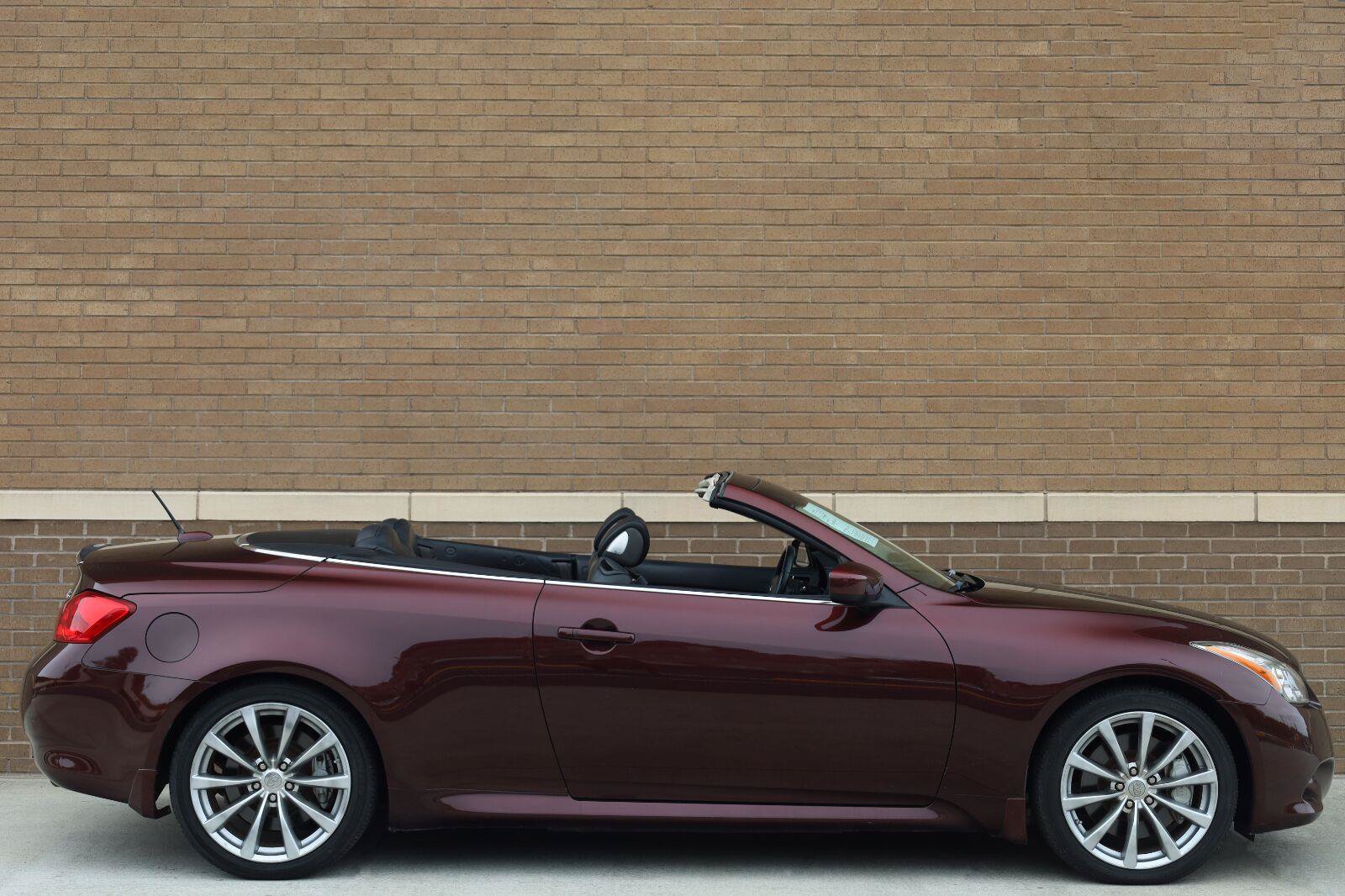 Used 2009 INFINITI G37 Convertible w/ Premium Pkg RWD image 5
