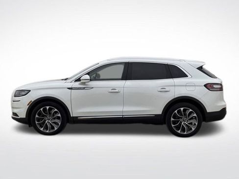 Used 2023 Lincoln Nautilus Reserve AWD/4WD image 40
