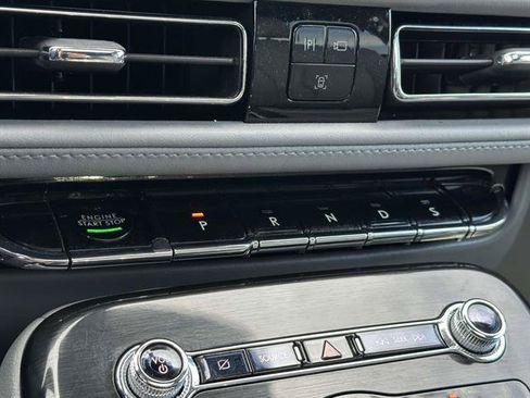 Certified 2022 Lincoln Nautilus Reserve AWD/4WD image 41