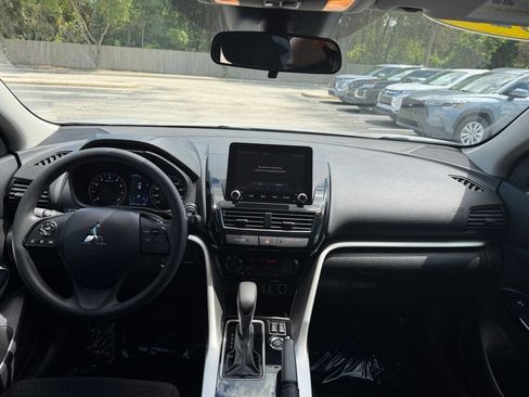 Used 2025 Mitsubishi Eclipse Cross LE AWD/4WD image 27