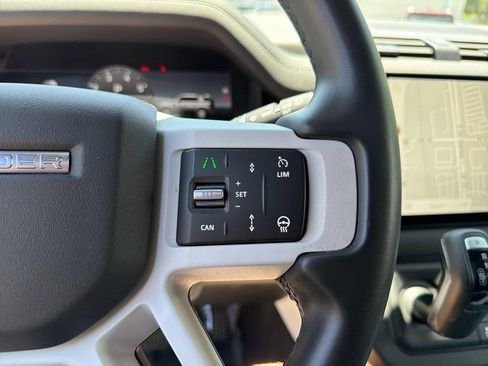 Used 2025 Land Rover Defender 110 S AWD/4WD image 21