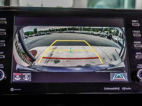 Used 2022 Toyota Camry XLE FWD image 34