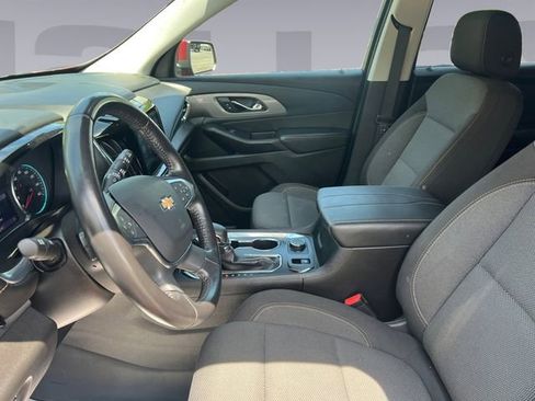 Certified 2021 Chevrolet Traverse LT FWD image 10