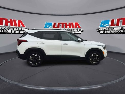 Used 2025 Kia Seltos S FWD image 9