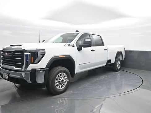New 2026 GMC Sierra 2500 Pro w/ Convenience Package AWD/4WD image 4